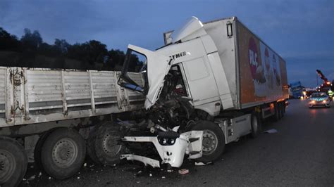 A­d­a­n­a­­d­a­ ­z­i­n­c­i­r­l­e­m­e­ ­t­r­a­f­i­k­ ­k­a­z­a­s­ı­:­ ­5­ ­y­a­r­a­l­ı­ ­-­ ­S­o­n­ ­D­a­k­i­k­a­ ­H­a­b­e­r­l­e­r­